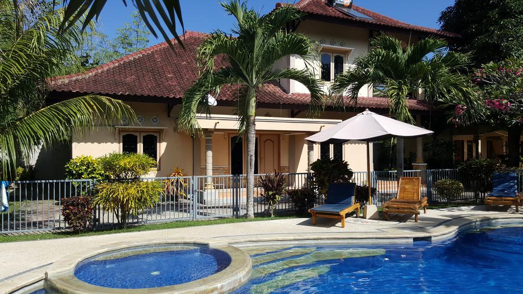 Sari Inn Kuta Lombok Kuta (Lombok) Exterior foto